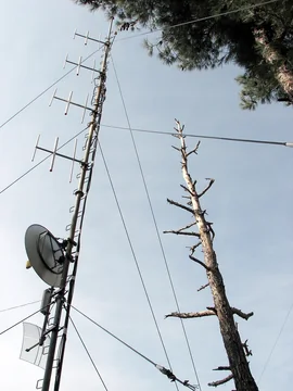 VHF Yagi antenna